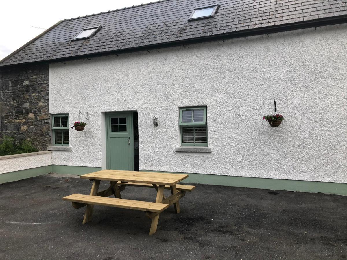 Knockreagh Farm Cottages, Callan, キルケニー エクステリア 写真